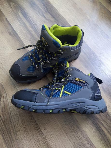 Turistická obuv, 34