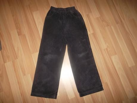 Menčestrové nohavice, 146