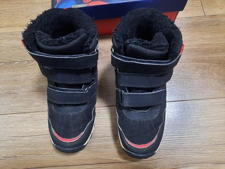 Svietiace čižmy spiderman, 31