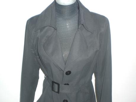 Čierny prechodný kabátik, 38