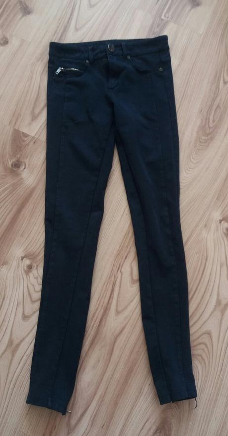Dámské nohavice bershka č.xs, xs