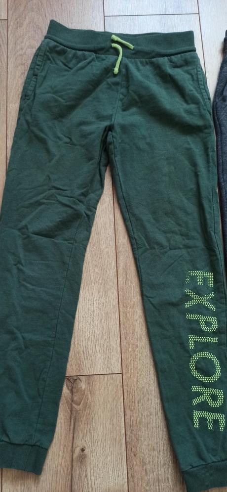 Tepláky, primark,140