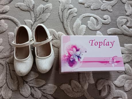 Topánky ku šatám, 26