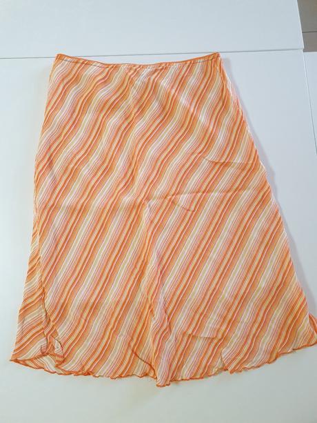 Oranžová páskovaná sukňa v.42, 42