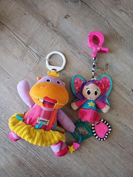 Závesné sustiace hračky na kocik/postielku,