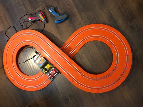 Hot wheels pretekarska draha, 