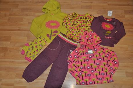 Stromčekový, 104–116