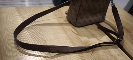 Kabelka guess, guess