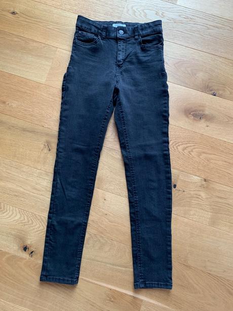 Dievčenské rifle, lindex,146