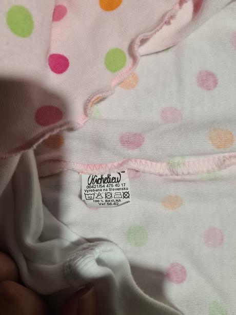 Bodkované šaty, richelieu,62