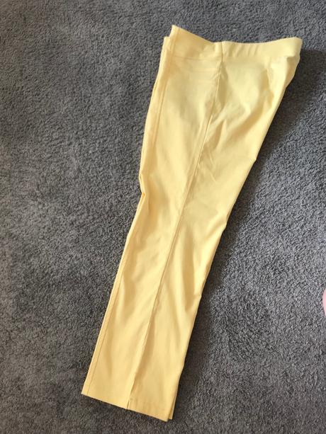 Žlté letné nohavice, 40