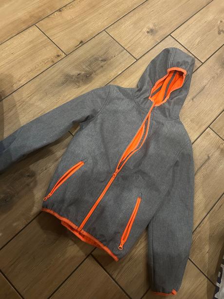 Zateplená bunda, 128