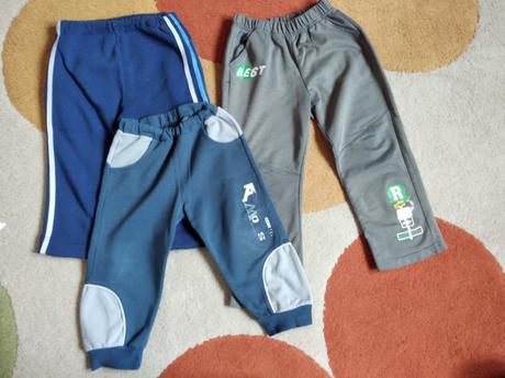 3ks teplákové nohavice, 104