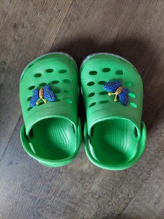 Detske crocsy, 18