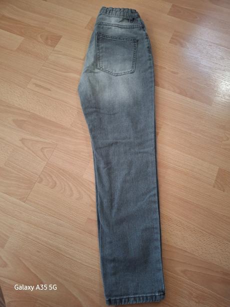 Roztrhane rifle, reserved,164