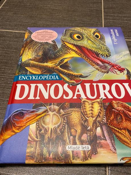 Nádherná kniha encyklopédia dinosaurov s výkladom,