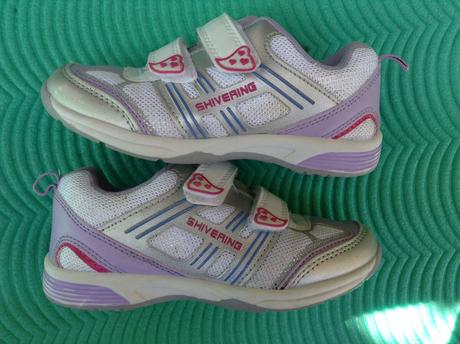 Tenisky na 17 cm nožku s postou nenosene, bobbi shoes,26