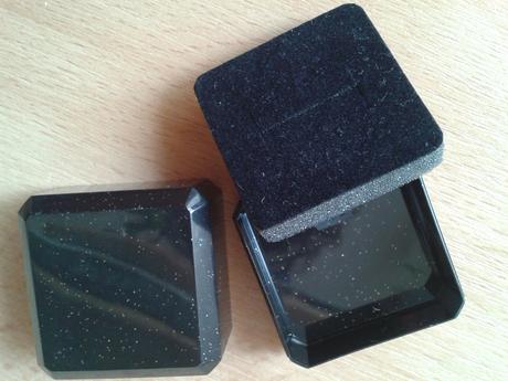 Krabička na šperky a bižutériu, 