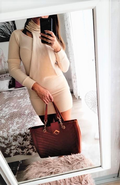 Predĺžený béžový sveter-m, m