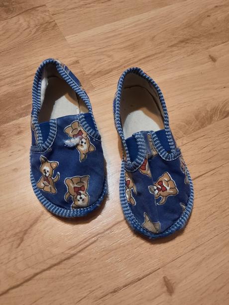 Papučky, 18