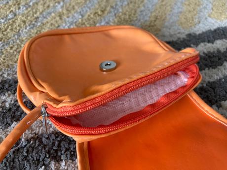 Crossbody kabelka,