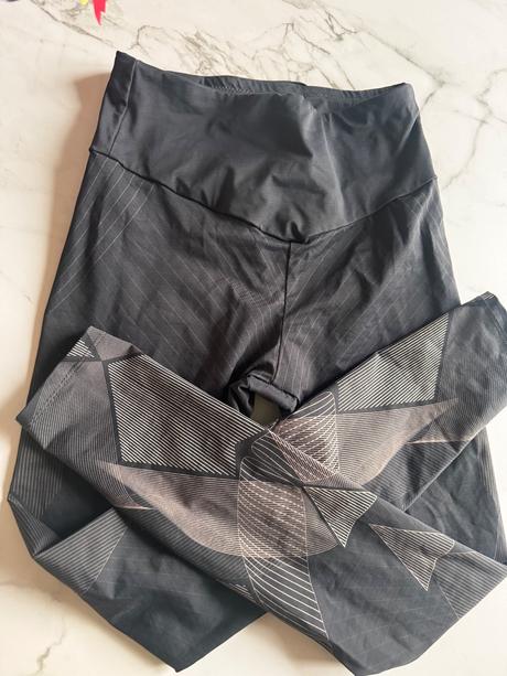 Oysho športové legíny xs, xs
