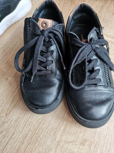 Slávnostné topánky, 31