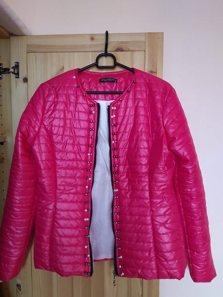 Krásna nová bundička, 38