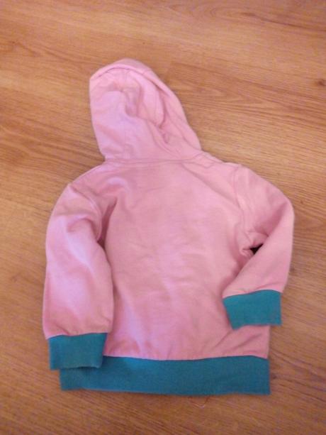 Mikina s mimonmi, 74