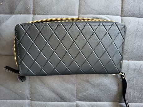 Čierna peňaženka, 