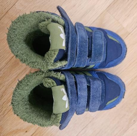 Zateplené adidas topánočky 22 vd 13cm, adidas,22