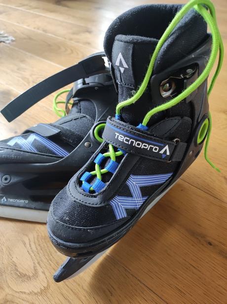 Predám nastaviteľné korčule na ľad technopro, 29