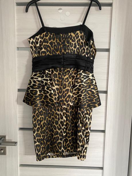 Spoločenské šaty, m