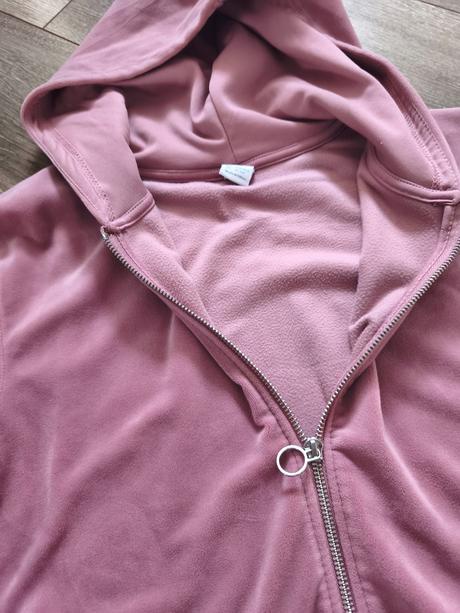 Nádherná velúrová súprava 146/162, lindex,146