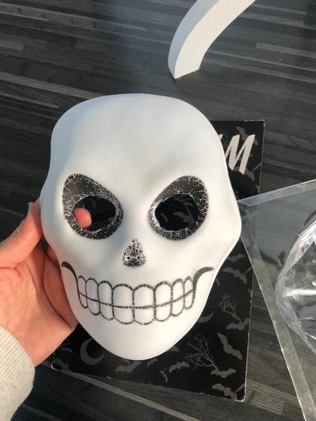 Maska na halloween 6-10rokov, 