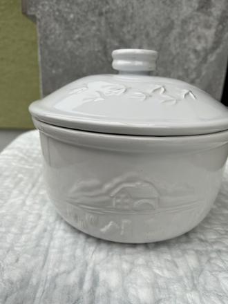 Porcelánová biela misa a tanieriky, 