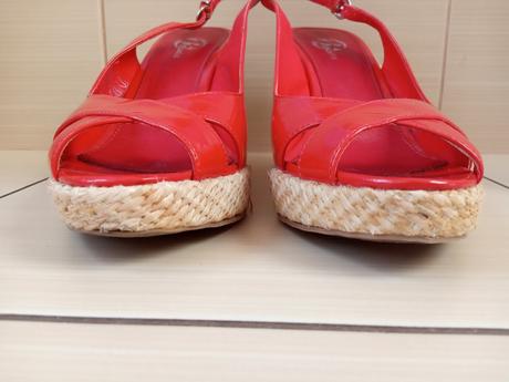 Korkové sandále, baťa,39