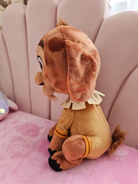 Postavička valentino, 