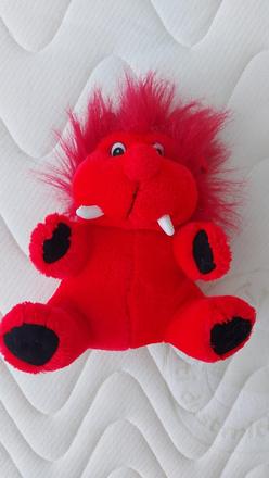 Plysova hracka cert, 