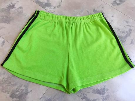 Triko + kraťasy na cvičenie, xs