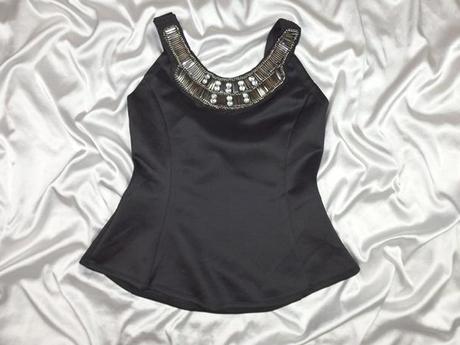 Kvalitný zdobený top, m