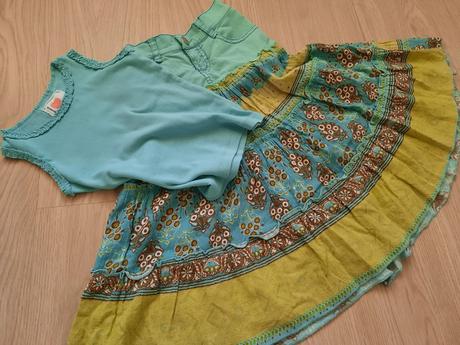 Suknička+ tričko, 104