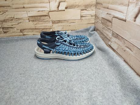 Keen 39 - tmavomodré sandále, keen,39