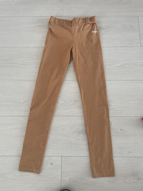 Leginy unique, 152