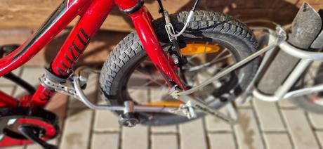 Bicykel specialized a followme, specialized,14