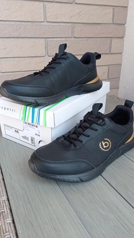 Bugatti tenisky 44, 44