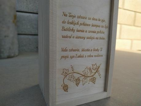 Drevená kazeta na víno, 