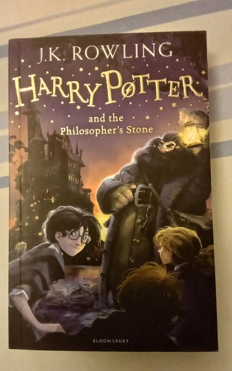 Kniha harry potter and the philosopher's stone, 