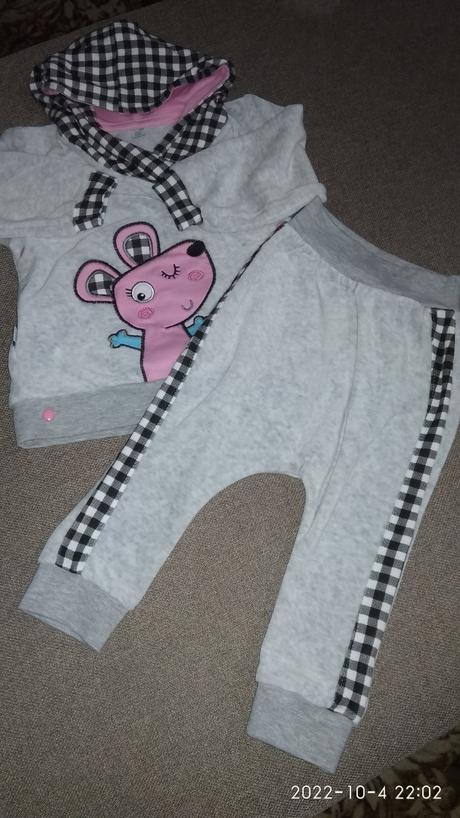 Velurova supravicka, baby,86