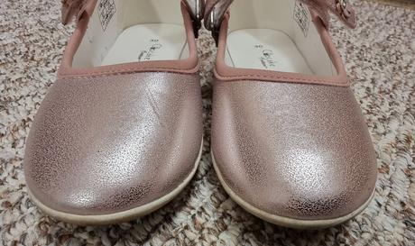 Topánky, 30